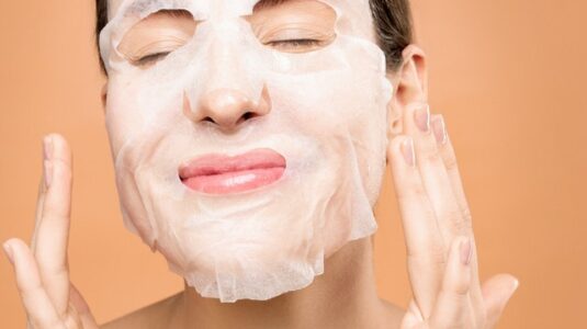 woman-with-white-face-mask-3762555