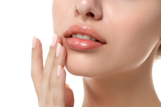 15 Fabulous Tips on How to Soften Dry Lips