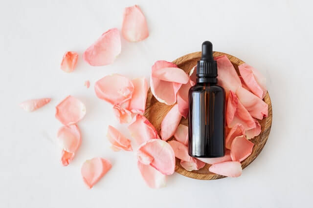 rose water- garlic for the skin