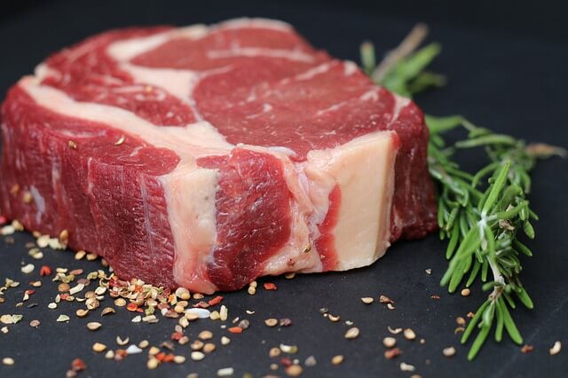 red meat - Foods to Avoid Menstrual Cramps