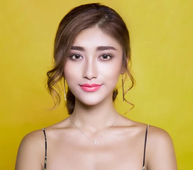 Tomato for Skin: 7 Benefits and Uses 2 skin whitening