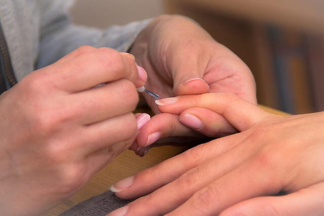 lemon juice on nails