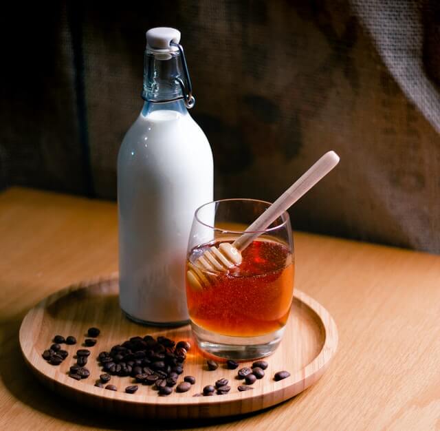 coffee and honey face mask