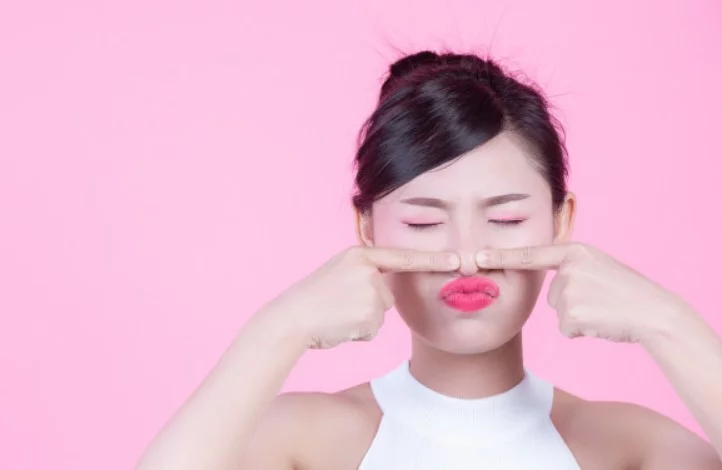 How To Make Lemon And Baking Soda Mask? 2 lemon and baking soda mask