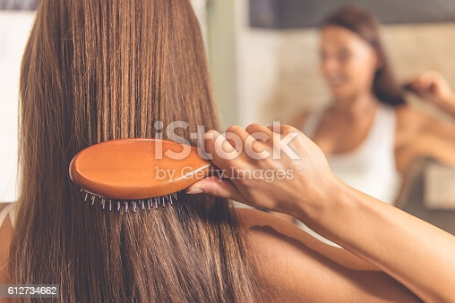 istockphoto 612734662 170667a 1 5 Amazing Benefits of Brushing Hair