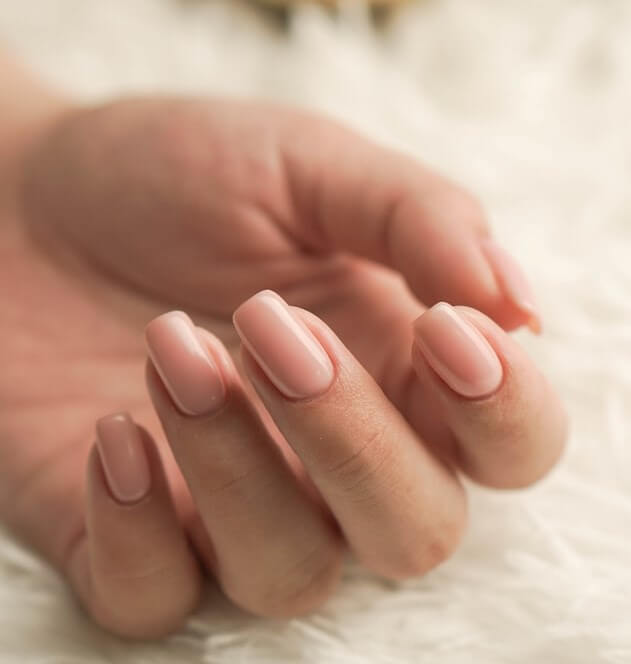 difference between gel and acrylic nails