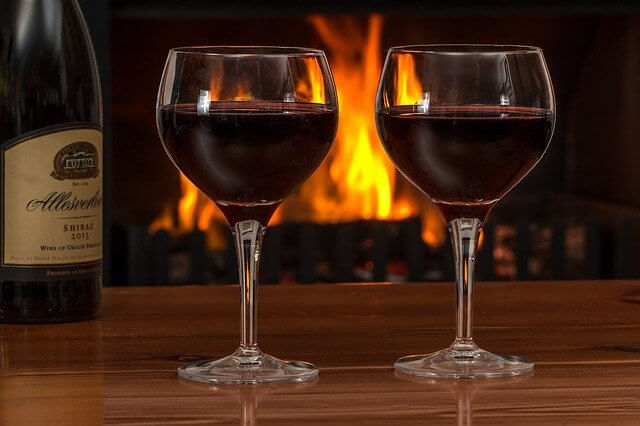 benefits of red wine for skin