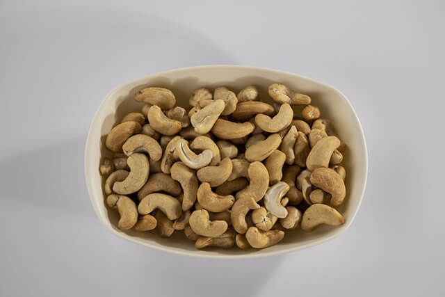 cashews