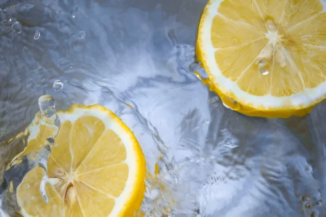 9 Nutritional and Health Benefits of Lemon 1 health benefits of lemon