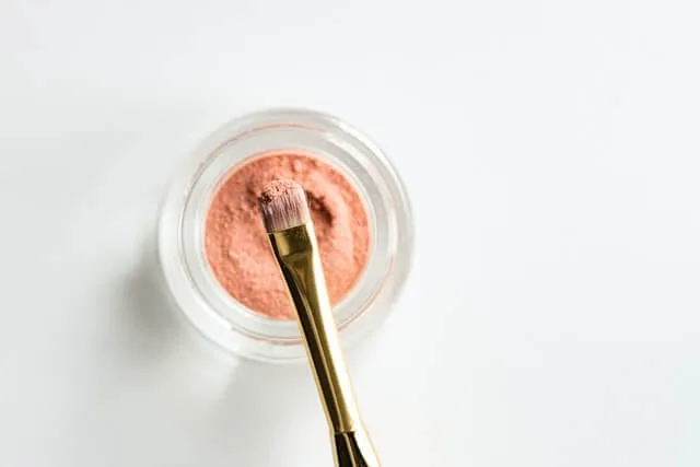 2 Amazing DIY Beetroot Blush for Natural Look 2 DIY beetroot blush