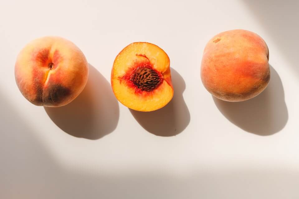 vlad deep dAjYxJrcdd8 unsplash 1 9 Useful Health Benefits of Peaches